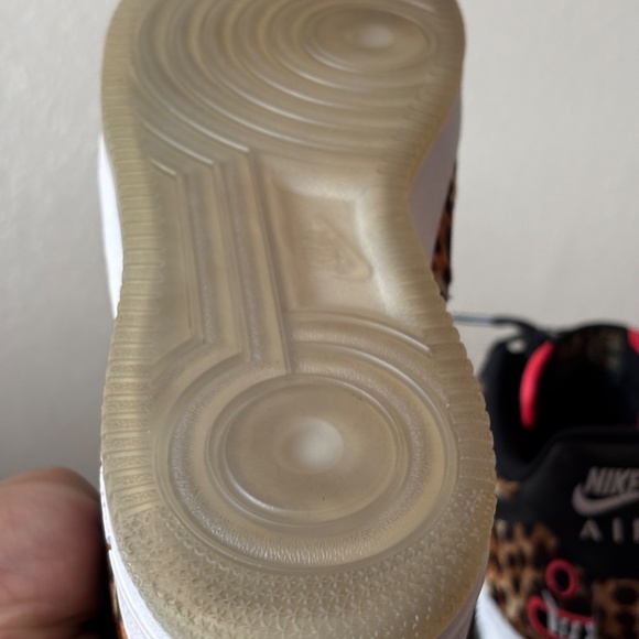 Nike Air Force 1 ’07 LHM “Los Primeros” - Size 10.5 - Picture 13 of 13